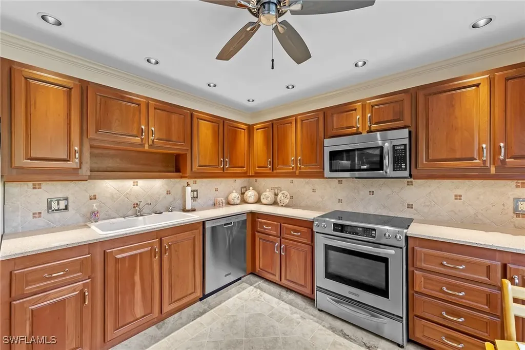 200 Albi Road Naples FL 34112