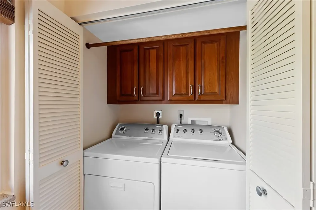 200 Albi Road Naples FL 34112