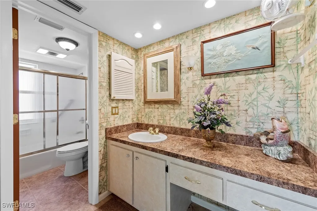 200 Albi Road Naples FL 34112