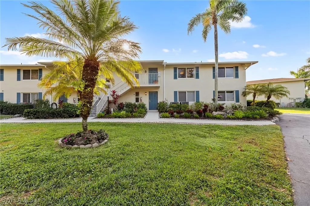 200 Albi Road Naples FL 34112