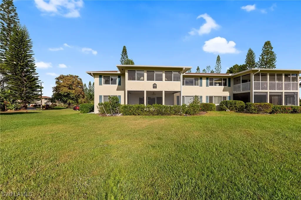 200 Albi Road Naples FL 34112