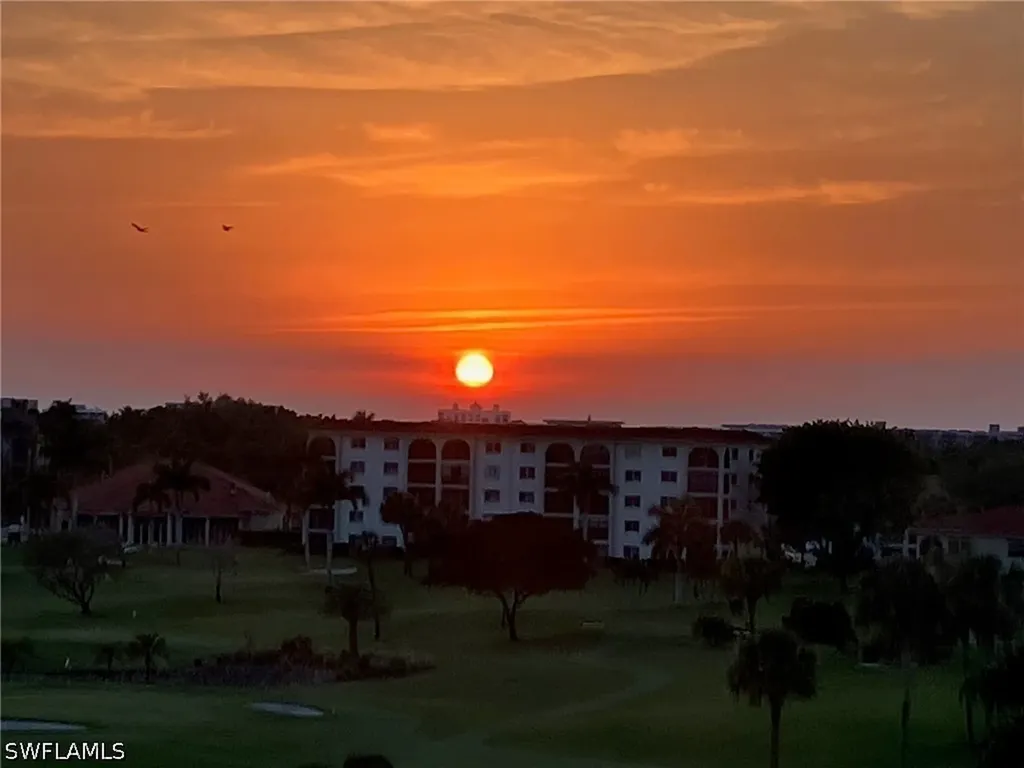 21 High Point Circle E Naples FL 34103