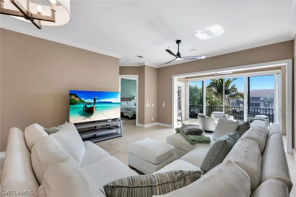 795 Bentwater Circle Naples FL 34108
