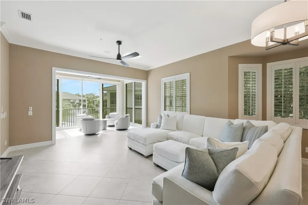 795 Bentwater Circle Naples FL 34108