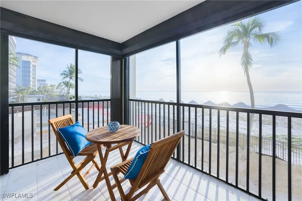 9715 Gulf Shore Drive Naples FL 34108