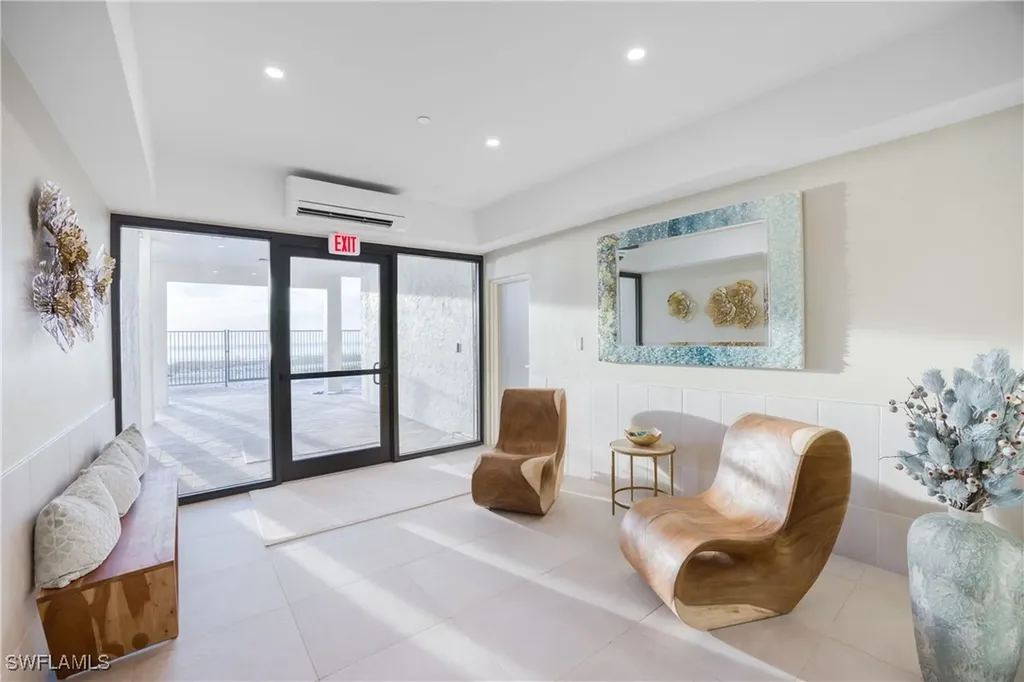 9715 Gulf Shore Drive Naples FL 34108