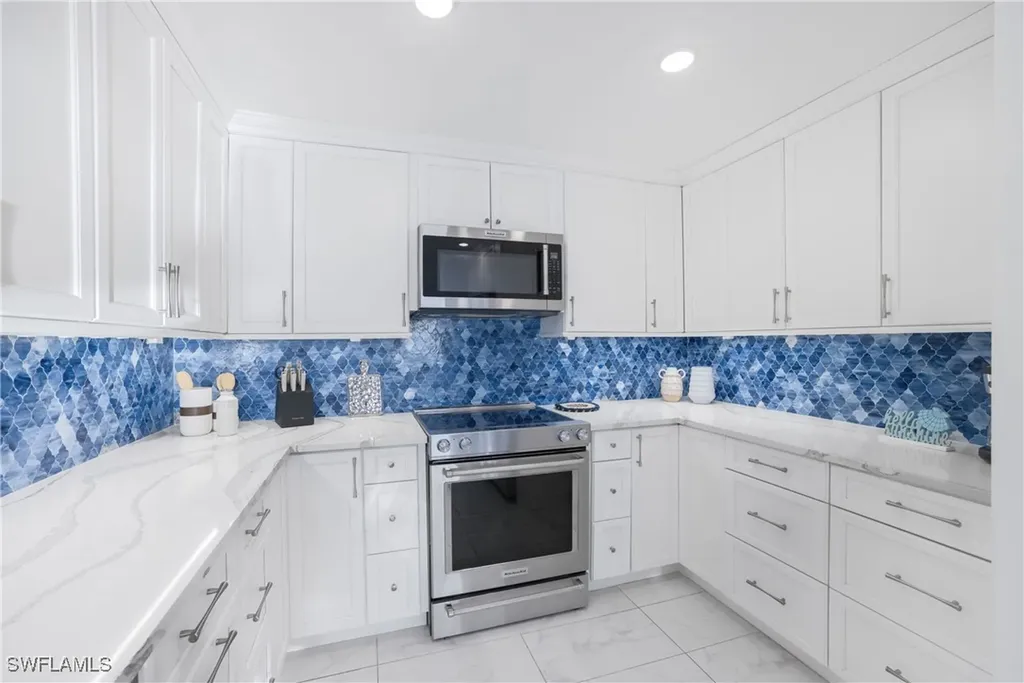 9715 Gulf Shore Drive Naples FL 34108