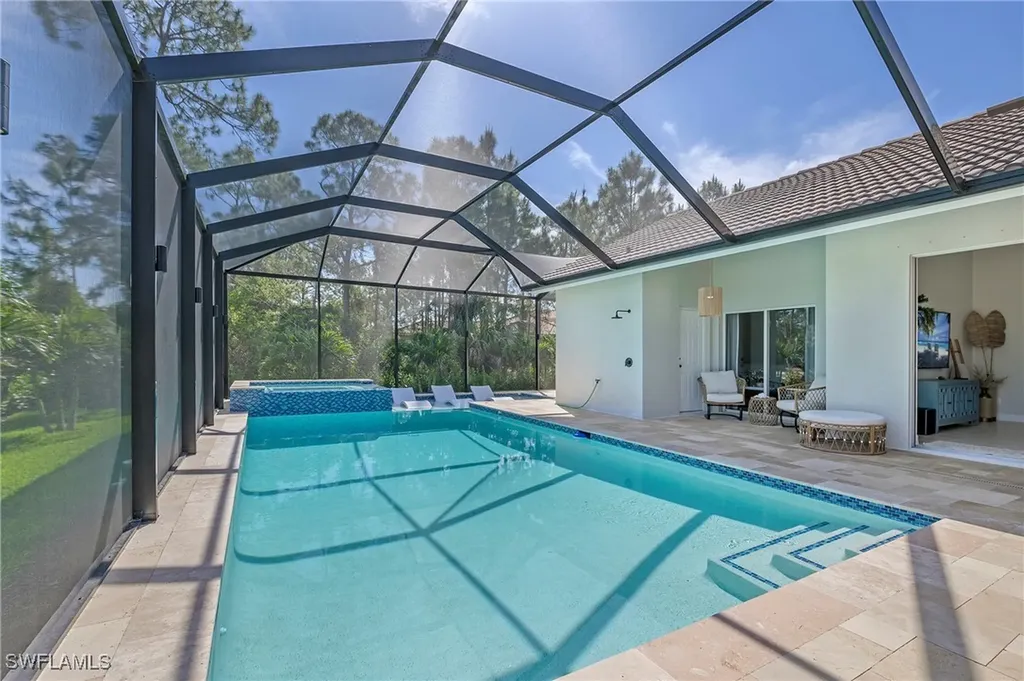 1020 Tivoli Lane Naples FL 34104