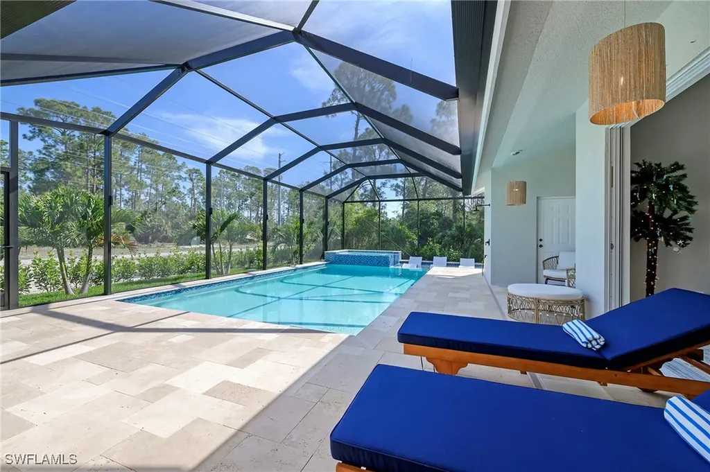 1020 Tivoli Lane Naples FL 34104