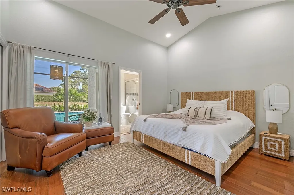 1020 Tivoli Lane Naples FL 34104