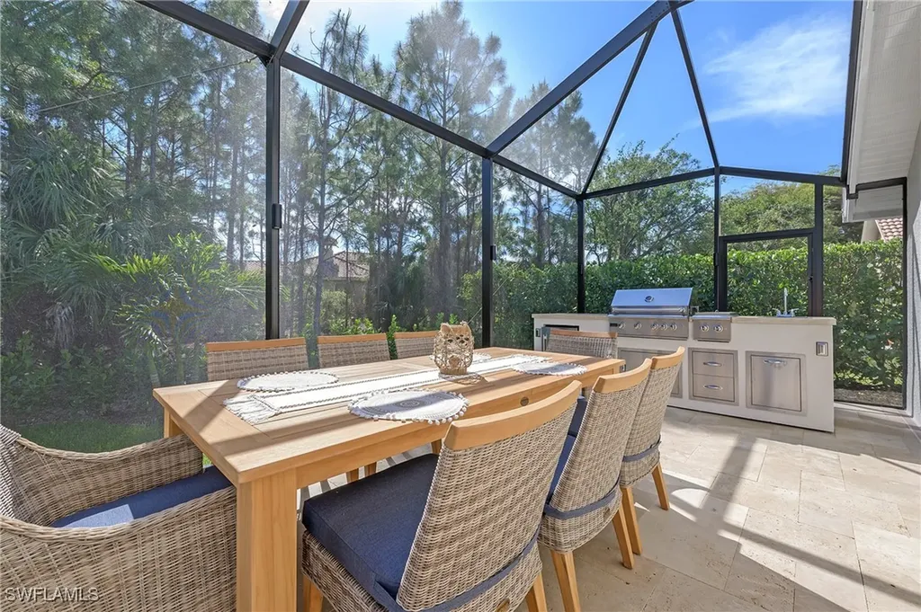 1020 Tivoli Lane Naples FL 34104