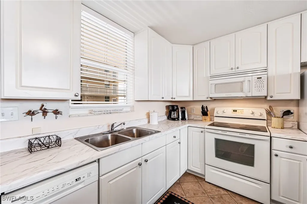 5700 Bonita Beach Road SW Bonita Springs FL 34134