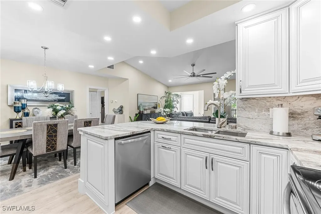 104 Siena Way Naples FL 34119