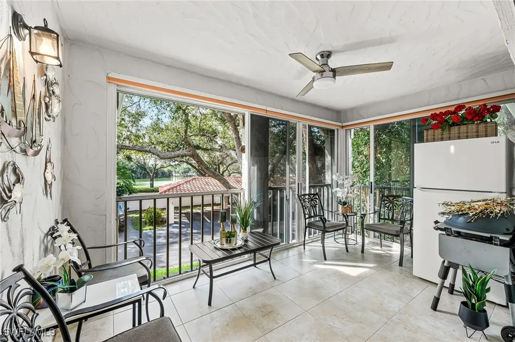 104 Siena Way Naples FL 34119