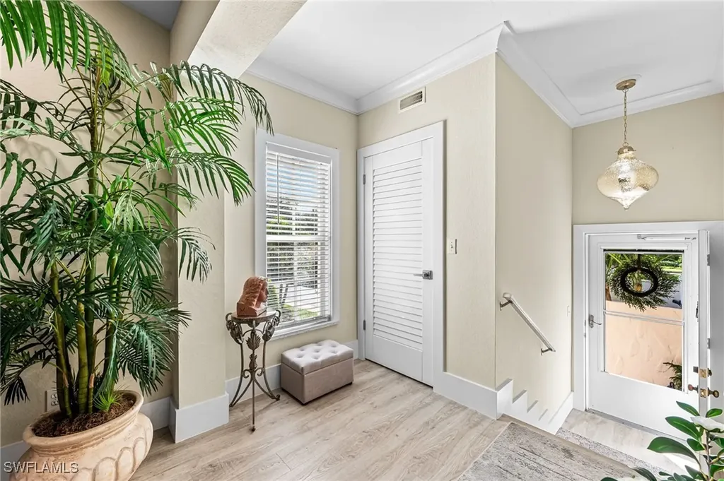 104 Siena Way Naples FL 34119