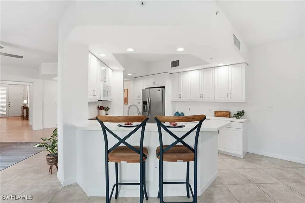 325 Dunes Boulevard Naples FL 34110