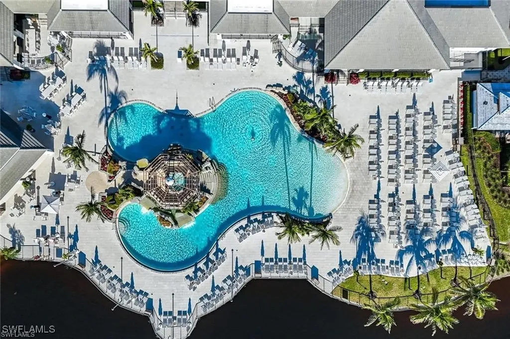 325 Dunes Boulevard Naples FL 34110