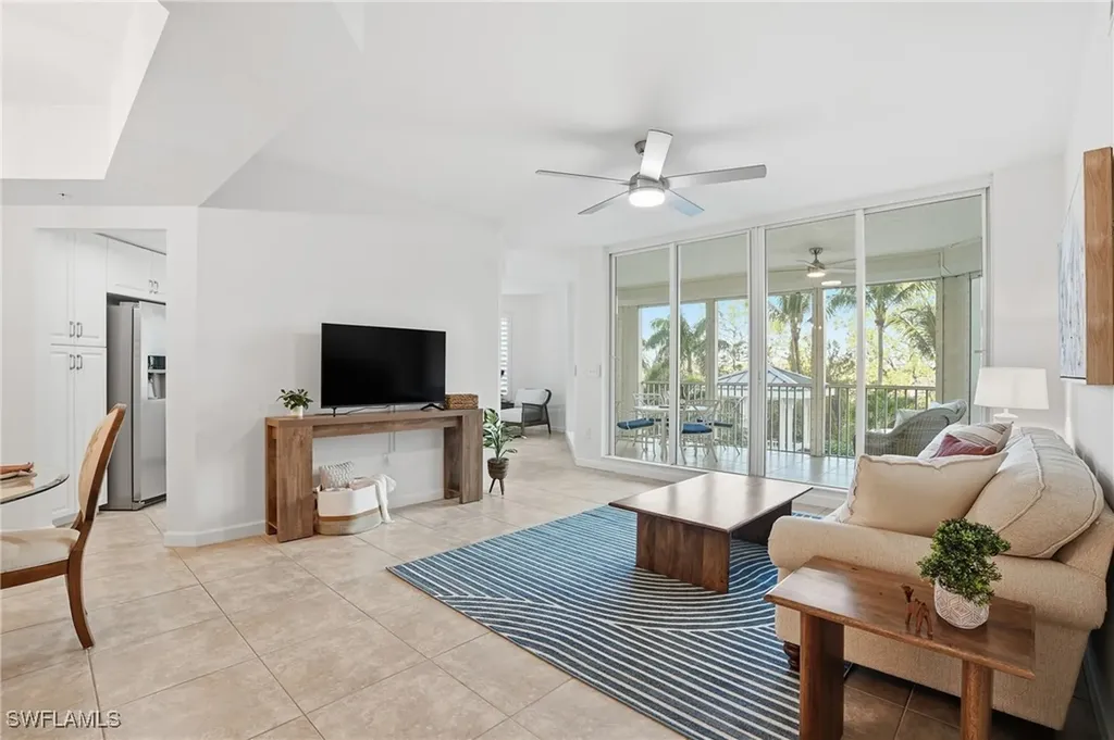 325 Dunes Boulevard Naples FL 34110