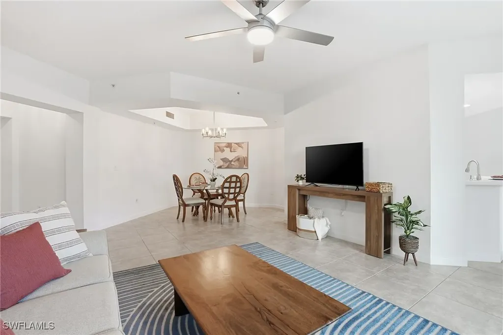 325 Dunes Boulevard Naples FL 34110