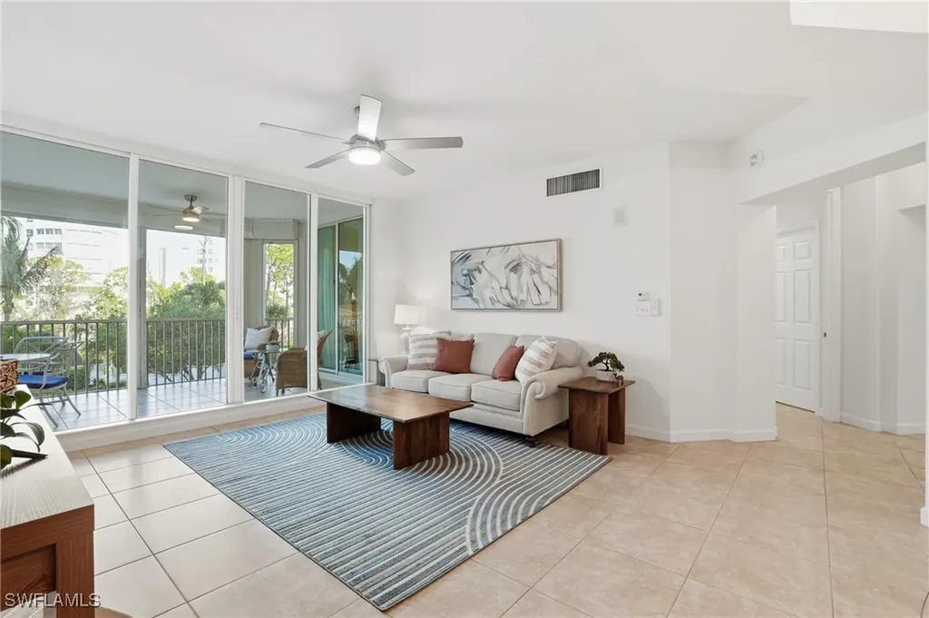 325 Dunes Boulevard Naples FL 34110