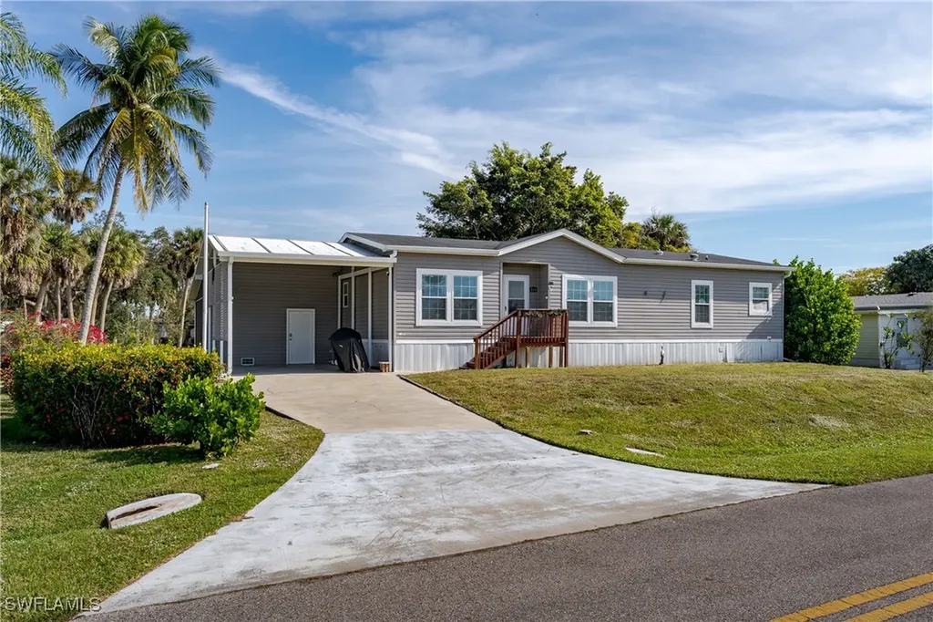 104 Rookery Road Naples FL 34114