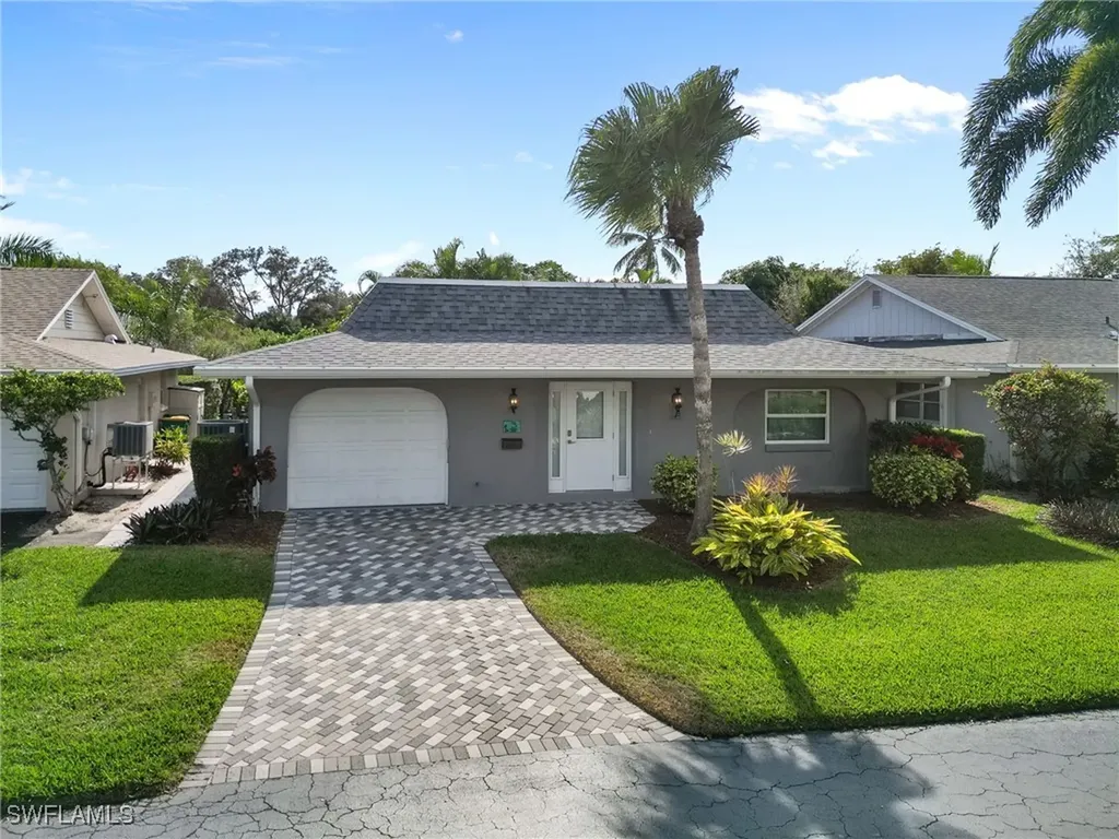 3 Crooked Lane Naples FL 34112