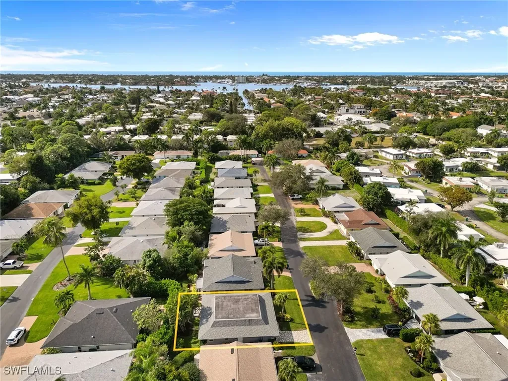 3 Crooked Lane Naples FL 34112