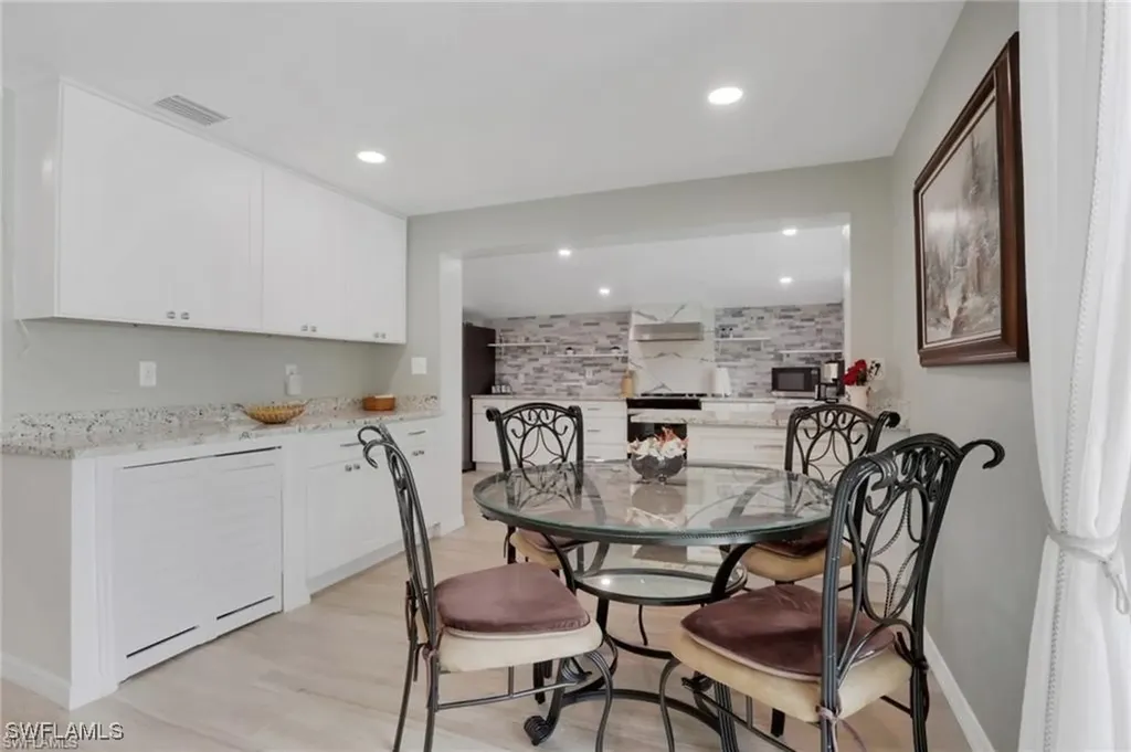 829 107th Avenue N Naples FL 34108