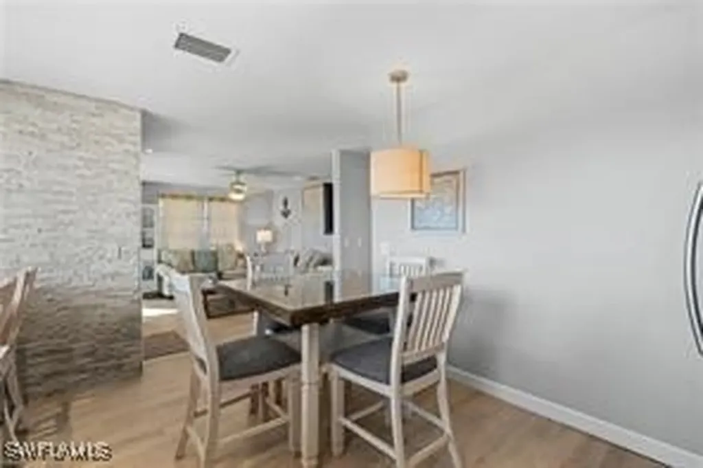 423 Lazy Way Fort Myers Beach FL 33931