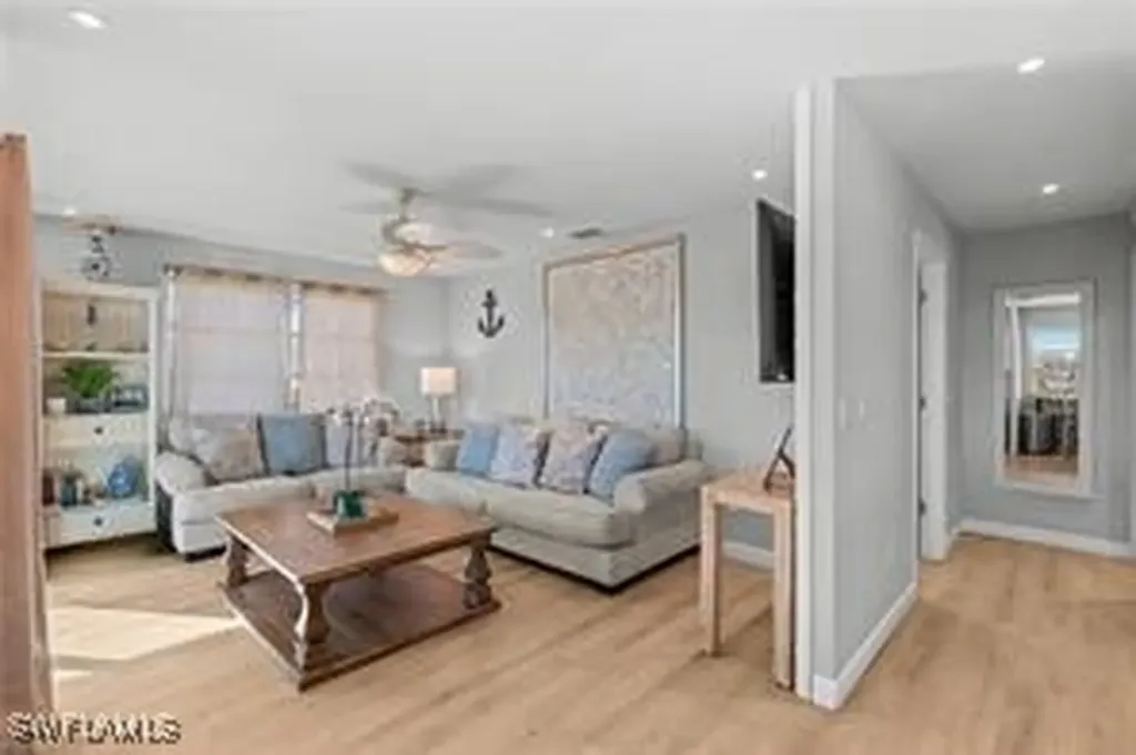 423 Lazy Way Fort Myers Beach FL 33931