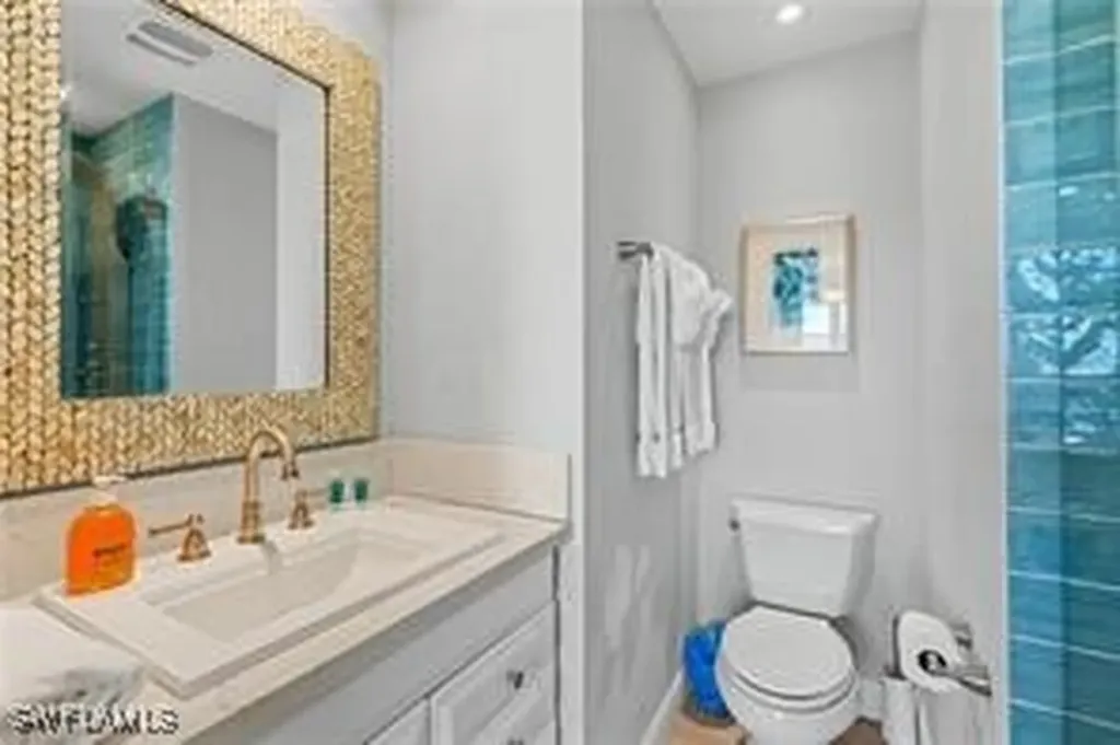 423 Lazy Way Fort Myers Beach FL 33931