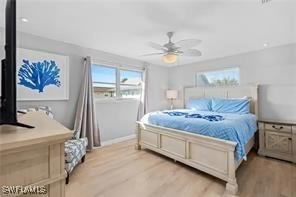 423 Lazy Way Fort Myers Beach FL 33931