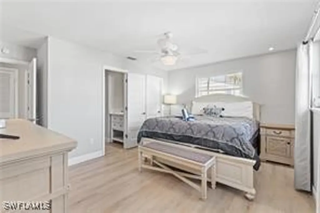 423 Lazy Way Fort Myers Beach FL 33931
