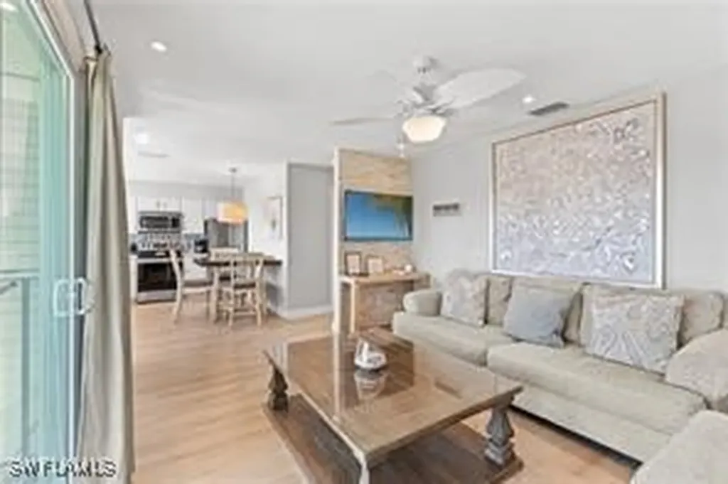 423 Lazy Way Fort Myers Beach FL 33931