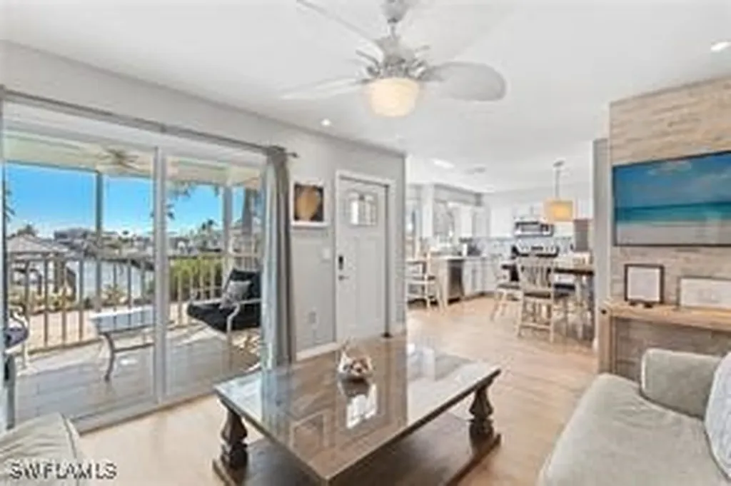 423 Lazy Way Fort Myers Beach FL 33931