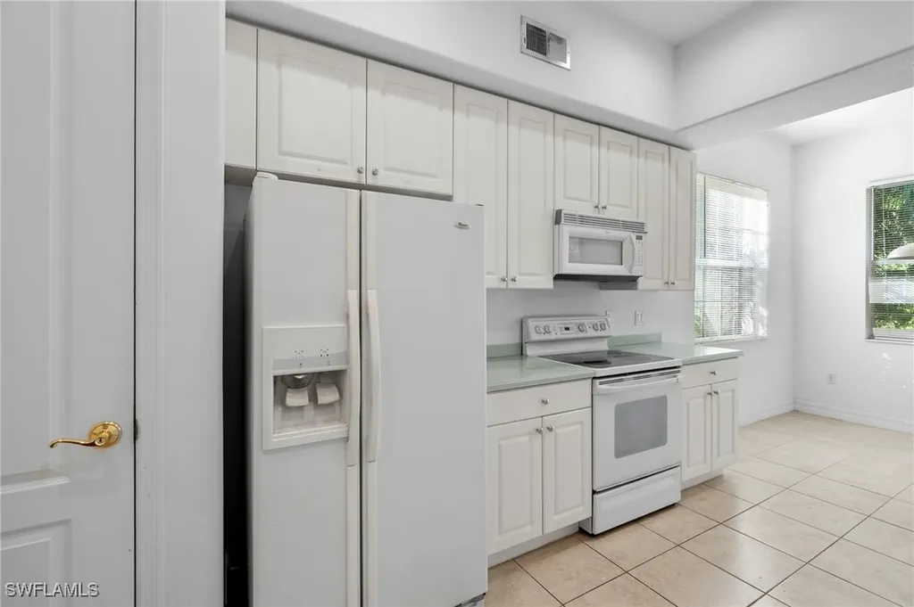 6010 Jonathans Bay Circle Fort Myers FL 33908