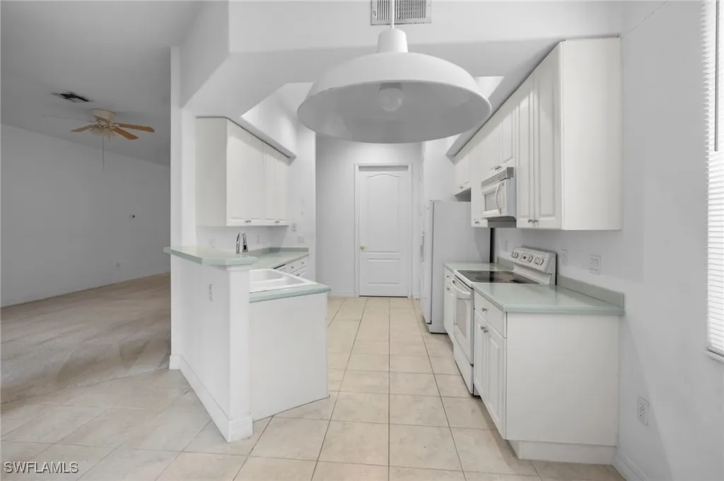 6010 Jonathans Bay Circle Fort Myers FL 33908