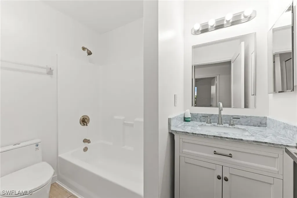 3340 35th Avenue NE Naples FL 34120
