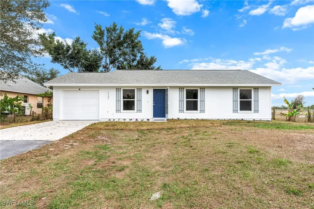 3340 35th Avenue NE Naples FL 34120
