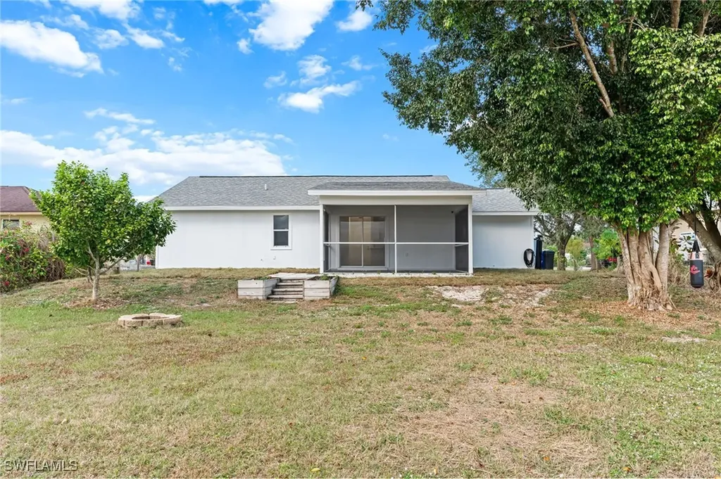 3340 35th Avenue NE Naples FL 34120
