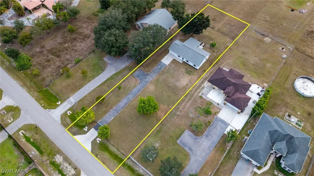 3340 35th Avenue NE Naples FL 34120