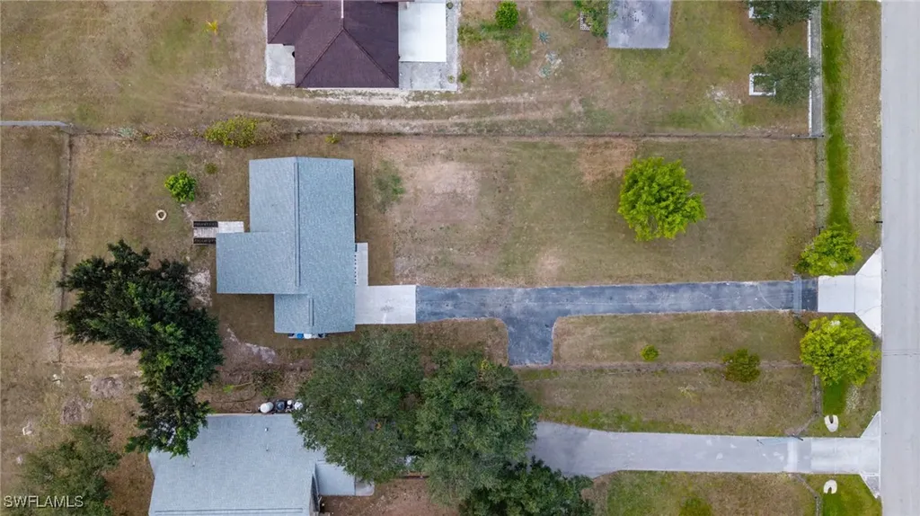 3340 35th Avenue NE Naples FL 34120