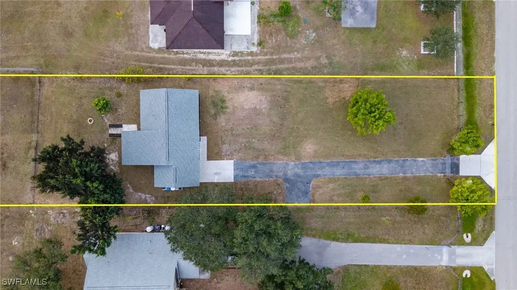 3340 35th Avenue NE Naples FL 34120