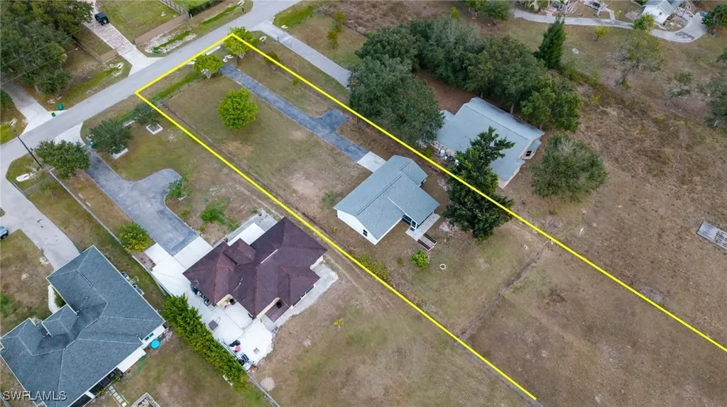 3340 35th Avenue NE Naples FL 34120