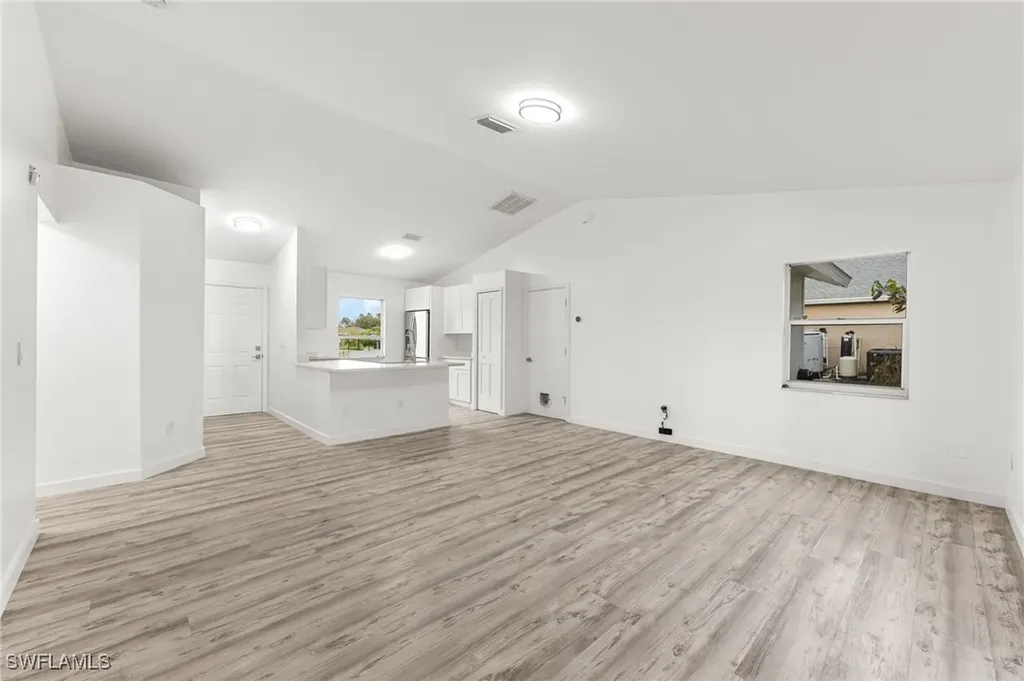 3340 35th Avenue NE Naples FL 34120