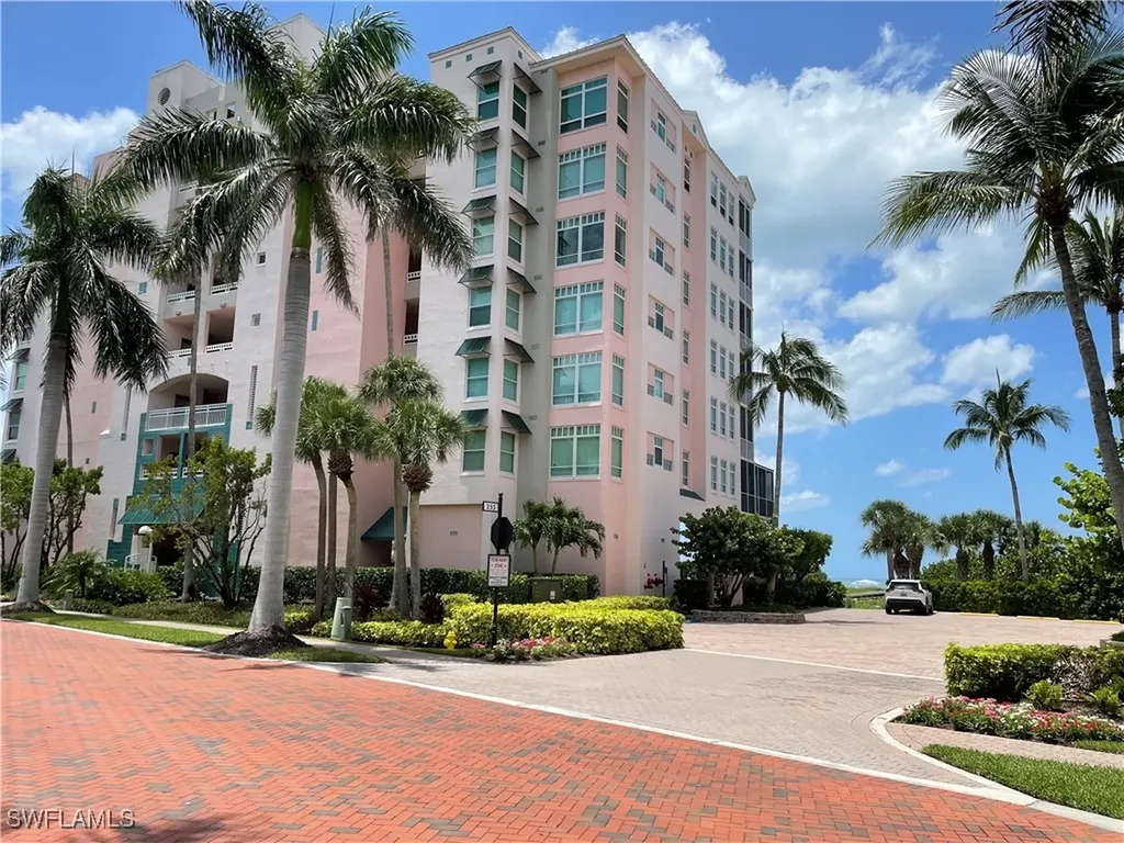 255 Barefoot Beach Boulevard Bonita Springs FL 34134-8559