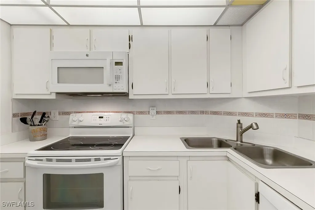 440 Seaview Court Marco Island FL 34145