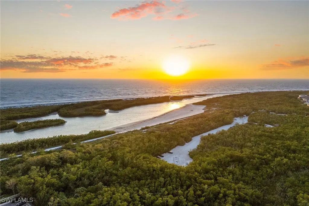 440 Seaview Court Marco Island FL 34145
