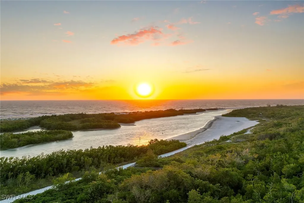 440 Seaview Court Marco Island FL 34145