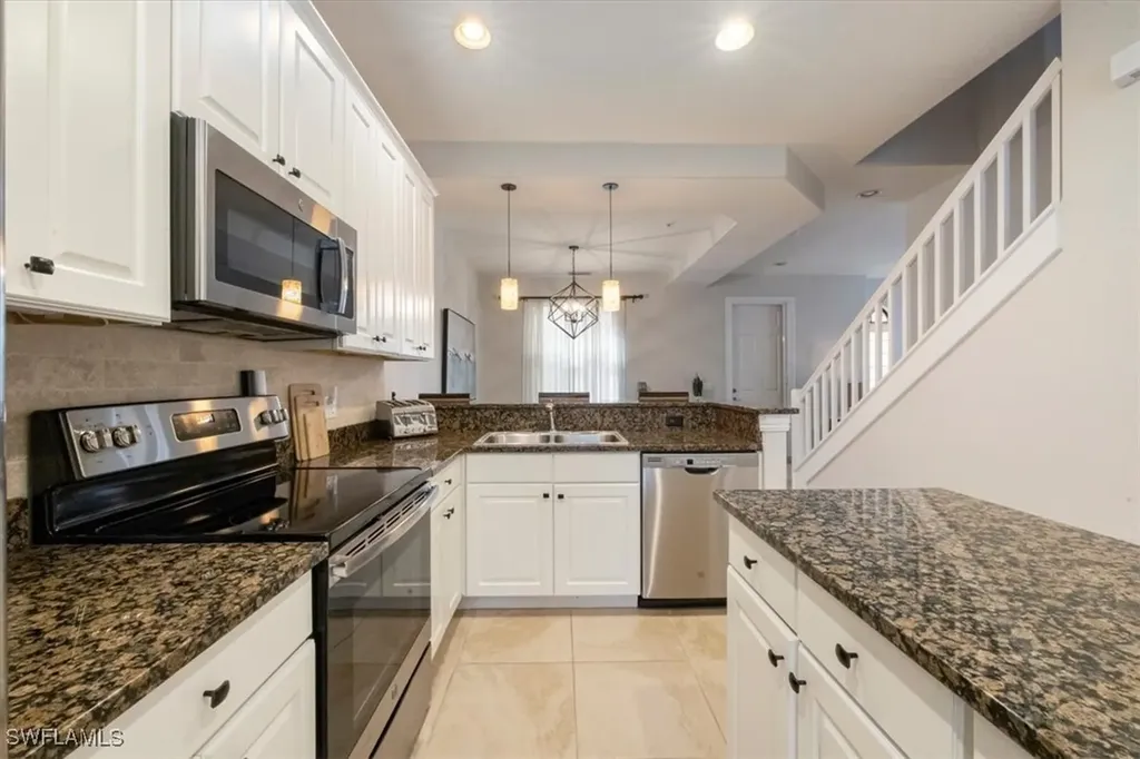 9105 Yuba Lane Naples FL 34113